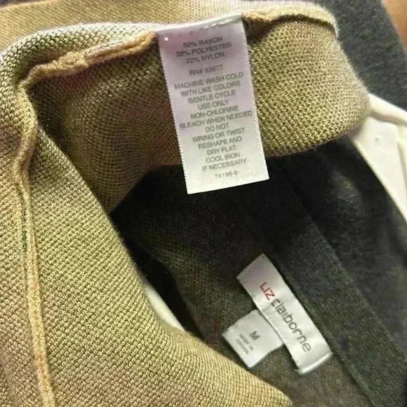 NWT Liz Claibourne women’s long caramel heather cardigan with pockets size M - Picture 10 of 10